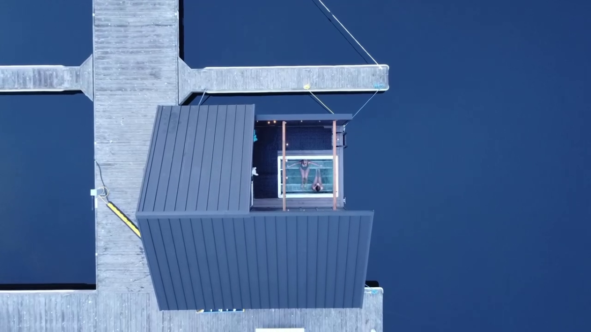 Loyly Floating Sauna Okanagan Lake